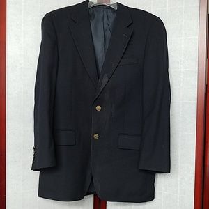 Club Room navy sports coat. Size 36R.